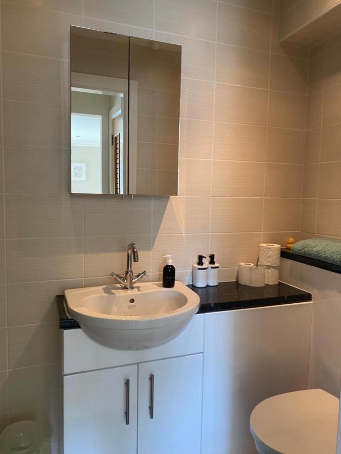 Cosy 3 Bedroom Apartment In Central Portrush With Sea Views Luaran gambar
